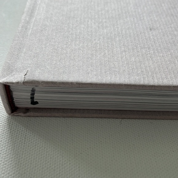 Coffee Table Book - Michelle Obama A Photographic Journey ๐ - Picture 12 of 12